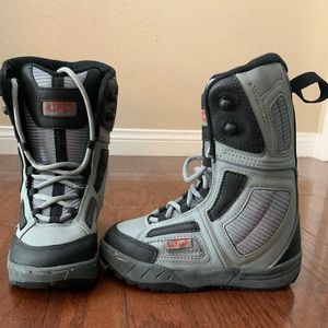 ❄️ LTD Stratus Linerless Jr Snowboard Boots ⛄️